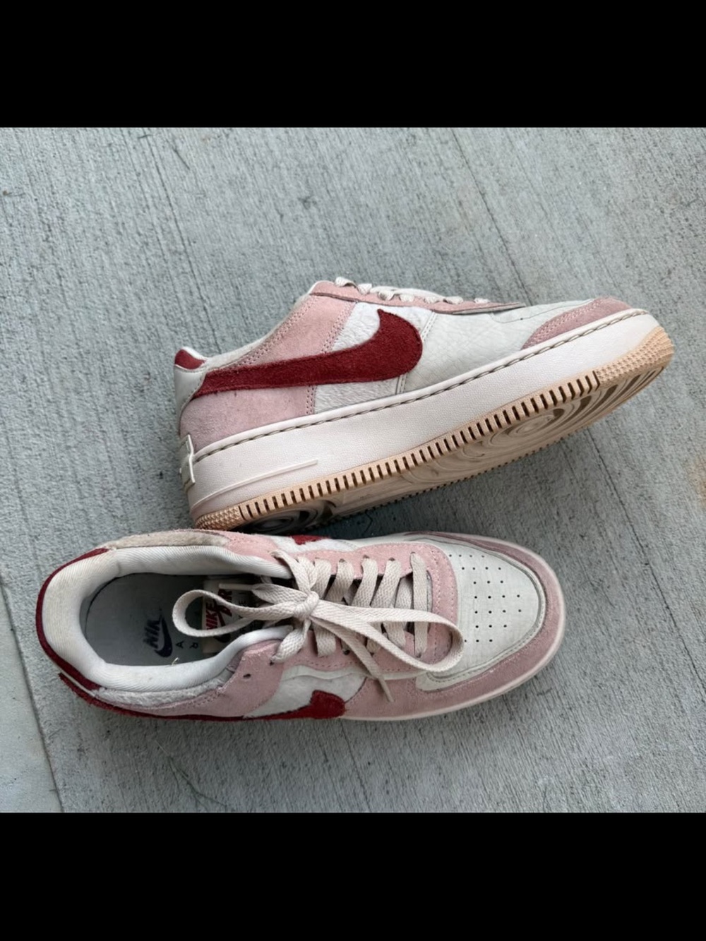 Nike Air Sneakers in Light Pink and Maroon